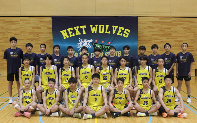 NEXT　WOLVES