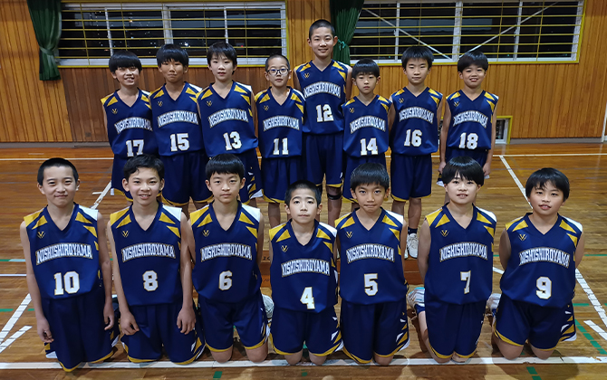 西城山小学校男子ミニバスケットボールクラブ
